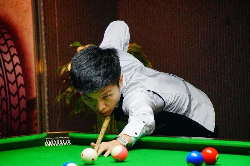 使其更加符 使其更加符