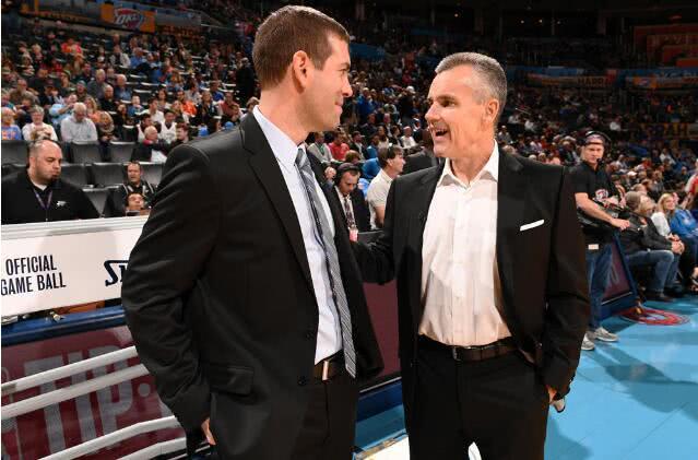 成为首位登 成为首位登