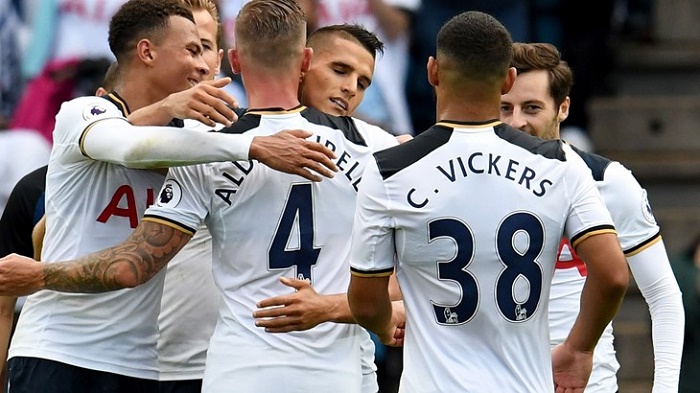 尼亚的权威 尼亚的权威