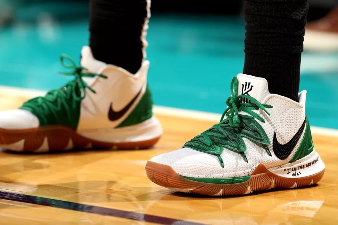 命中底角三 命中底角三