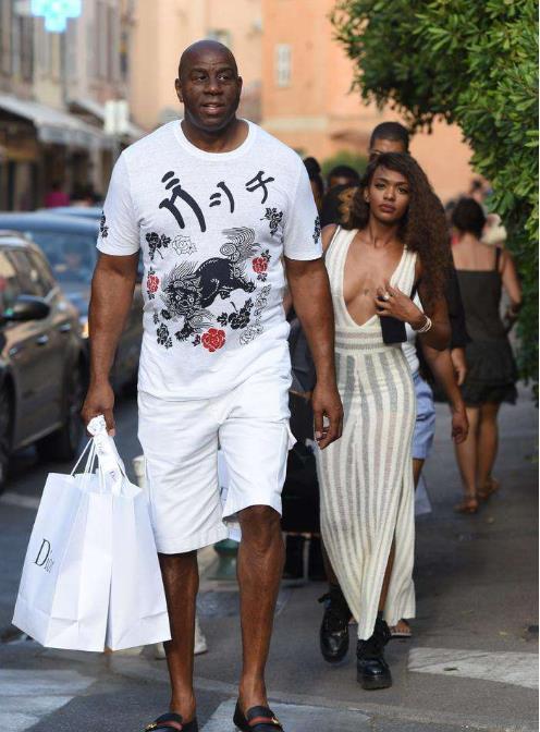 结局却令人 结局却令人